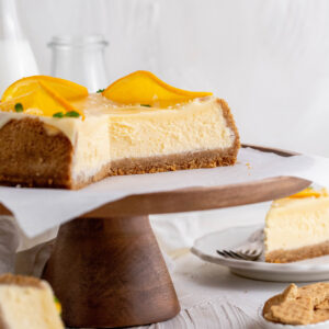juliemarieeats.com // Aperol Spritz Cheesecake