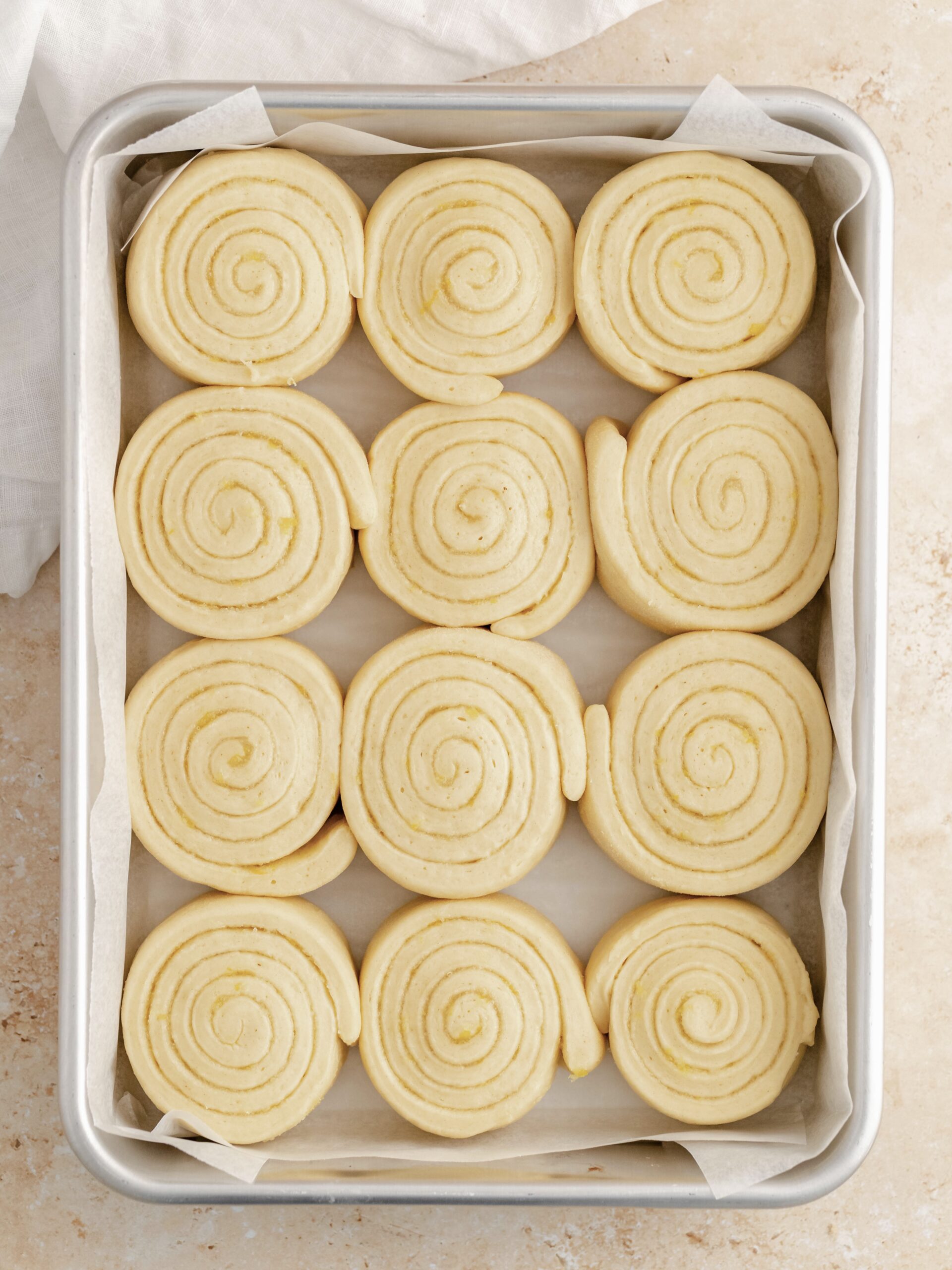 Lemon rolls in the baking tray.