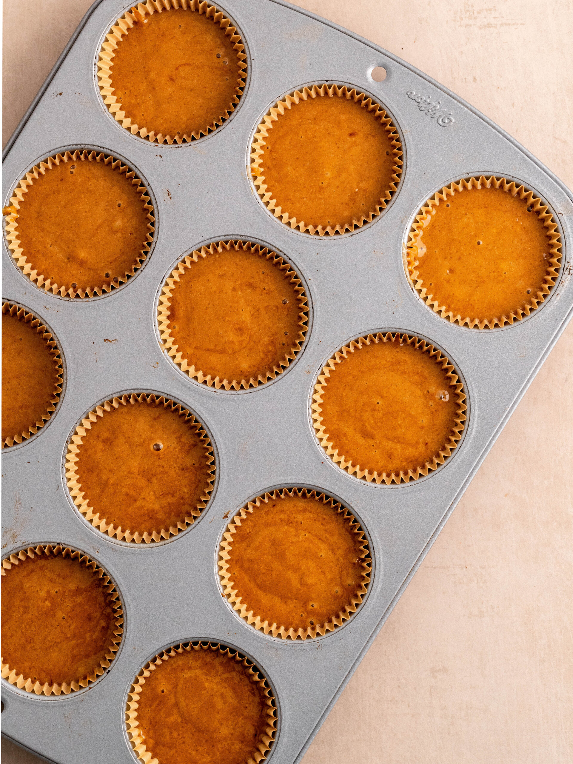 Step 4. Divide the batter into a 12 cup cupcake pan.