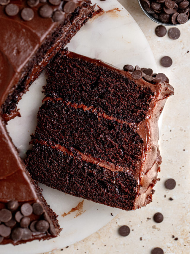 Chocolate Fudge Cake - Julie Marie Eats