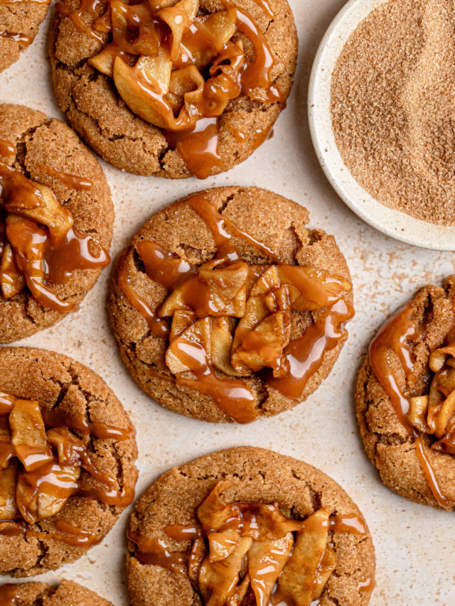 Apple Pie Cookies - Julie Marie Eats