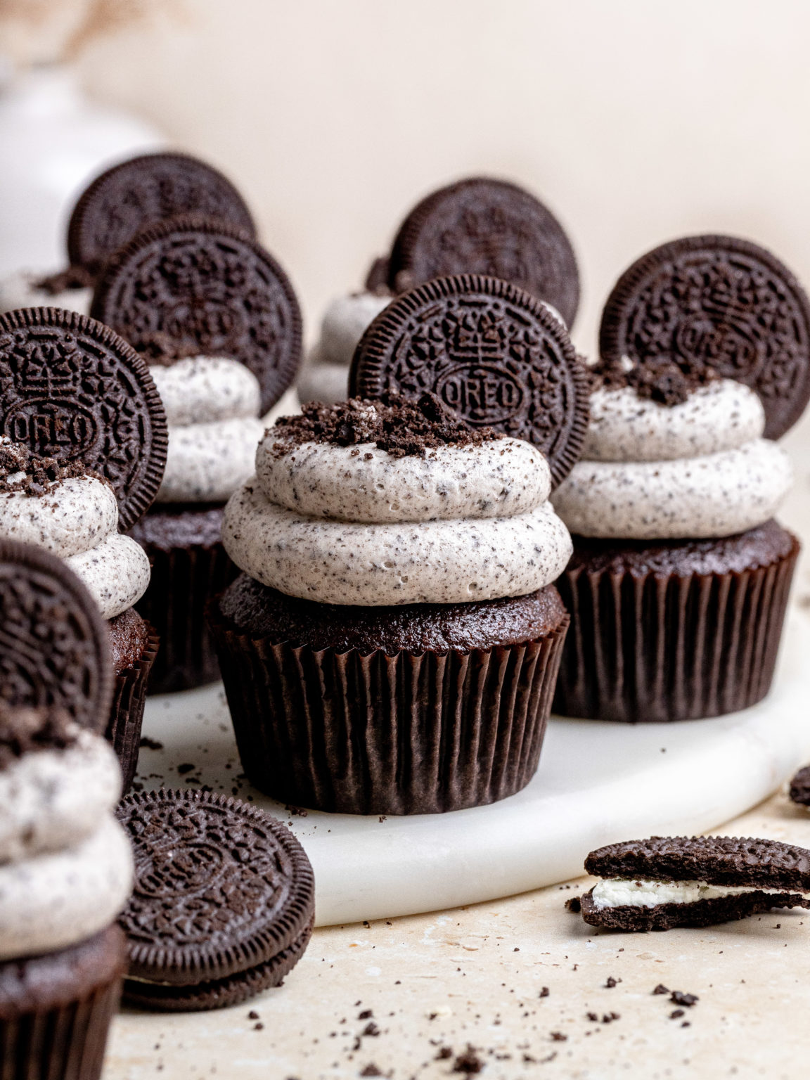 Oreo Cupcakes - Julie Marie Eats